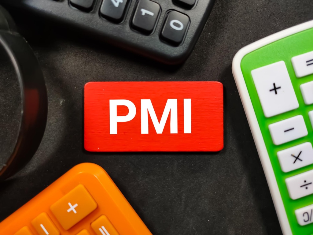 Сфера услуг теряет обороты: PMI опустился ниже 49 пунктов