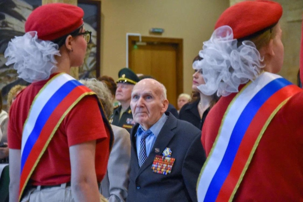 В Москве наградили победителей Международного конкурса «Герои – в песнях» и презентовали Международную конвенцию по защите воинских памятников