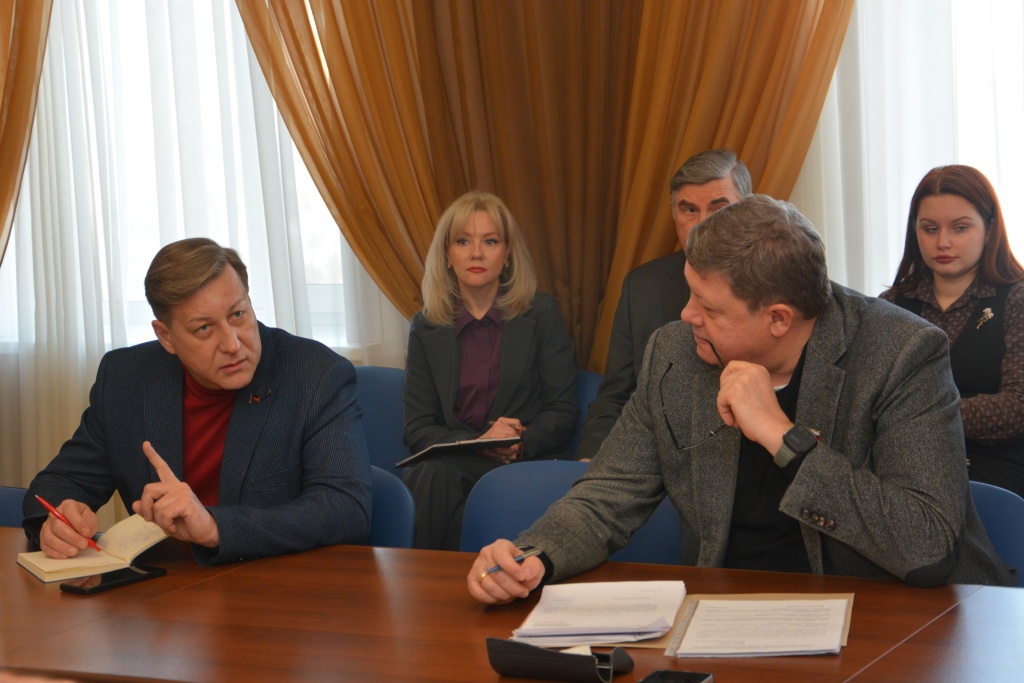 В гордуме Воронежа на комиссии по ЖКХ представили ежегодный отчёт о муниципальном жилищном фонде