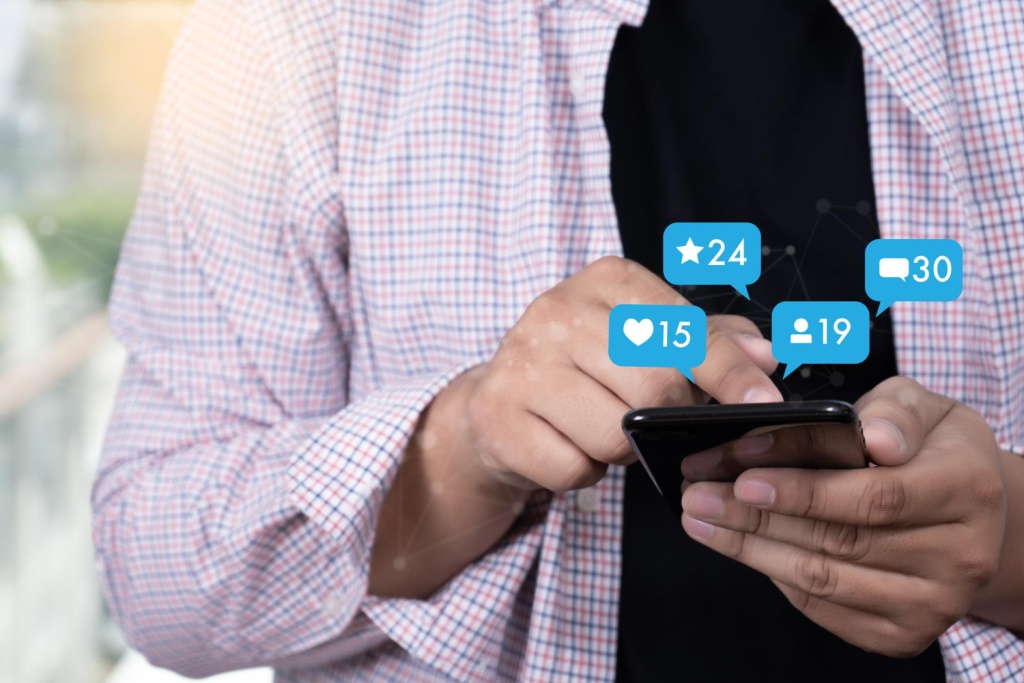 Мессенджер imo ворвался в топ-5 в России