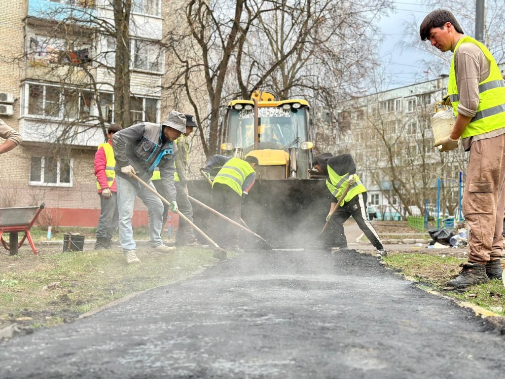 В Красногорске начался ямочный ремонт 